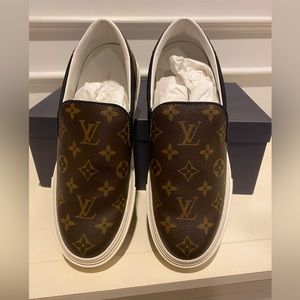LOUIS VUITTON Trocadero slip on sneaker